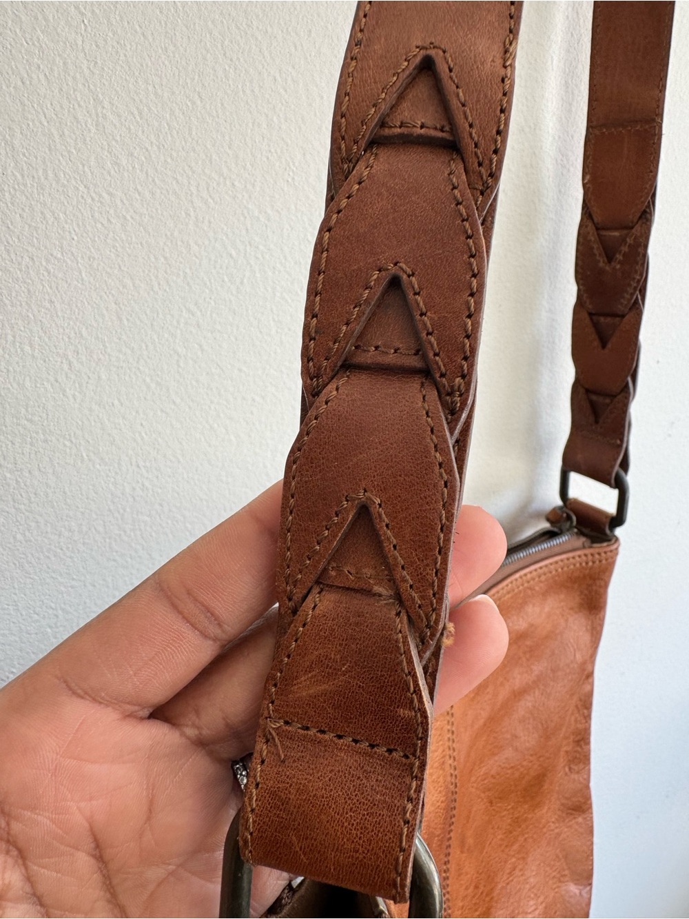 Banana Republic Genuine Leather Shoulder Bag Hobo Bag Crossbody - Picture 4 of 15